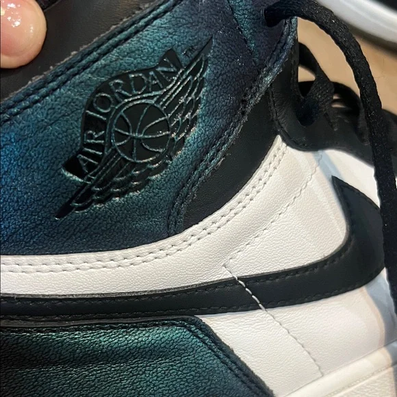 Nike Men's Air Jordan Retro 1 All Star Game chameleon iridescent Sneakers 9.5 - Picture 2 of 8